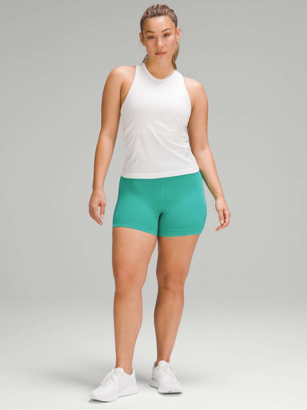 Lululemon Wunder Train Contour Fit High-Rise Short 4" Kelly Green Sz 6